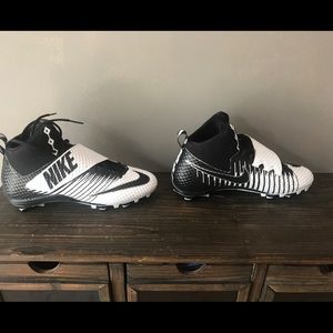 Brand new nike lunar beast pro d